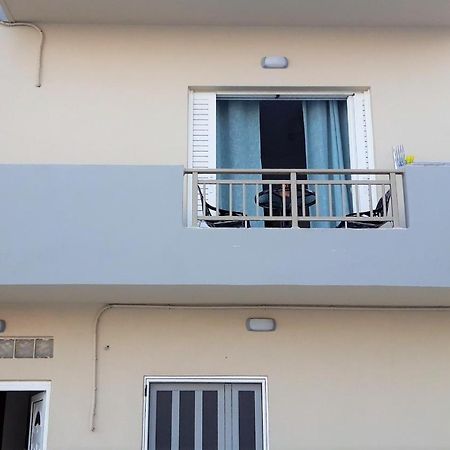 Villa Tzortzaki - Dias Tertsa Luaran gambar