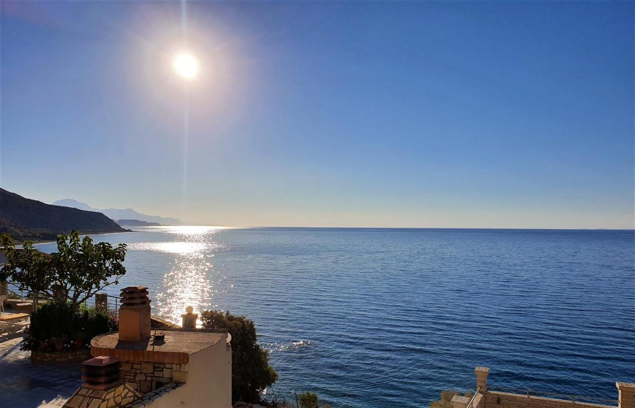 Villa Tzortzaki - Dias Tertsa Luaran gambar